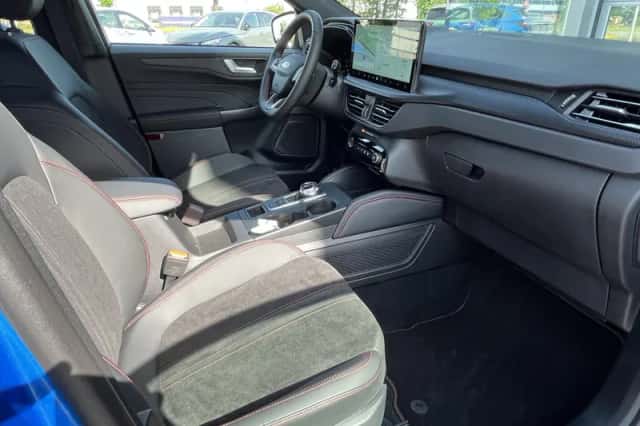 Ford Kuga (2026) thumbnail 17