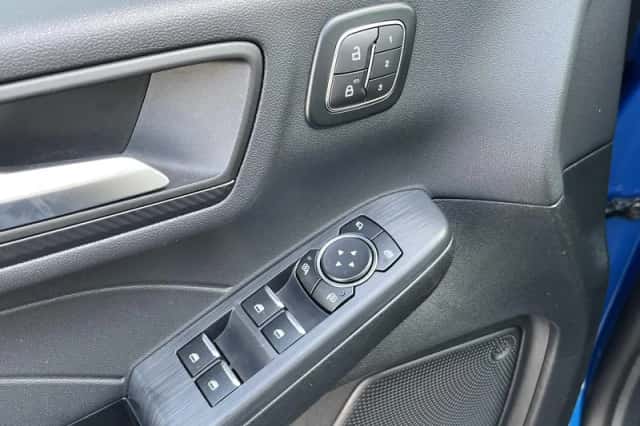Ford Kuga (2026) thumbnail 10
