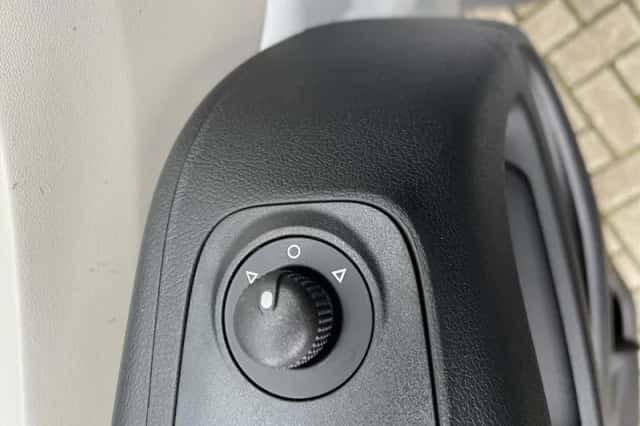 Opel Movano (2024) thumbnail 36