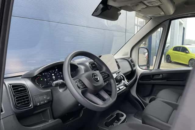 Opel Movano (2024) thumbnail 9
