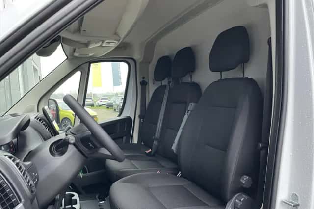 Opel Movano (2024) thumbnail 10