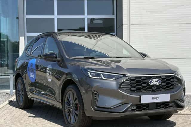 Ford Kuga (2026) thumbnail 3