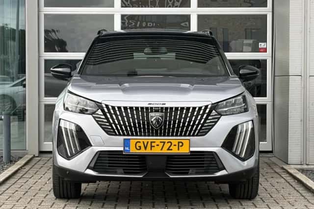 Peugeot 2008 (2025) thumbnail 2