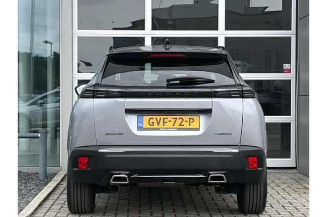 Peugeot 2008 (2025) thumbnail 8