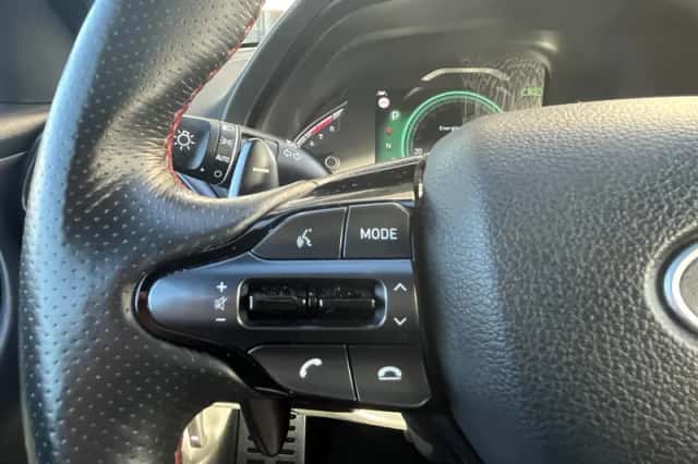Hyundai i30 (2023) thumbnail 24