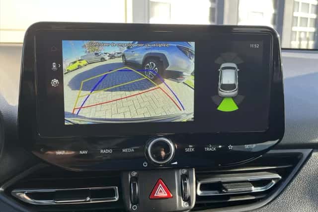 Hyundai i30 (2023) thumbnail 30