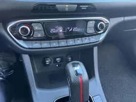Hyundai i30 (2023) thumbnail 32