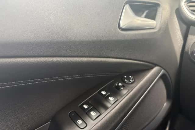 Opel Crossland (2021) thumbnail 22