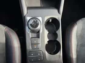 Ford Kuga (2023) thumbnail 12