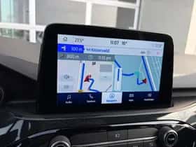 Ford Kuga (2023) thumbnail 16