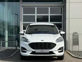 Ford Kuga (2023) thumbnail 3