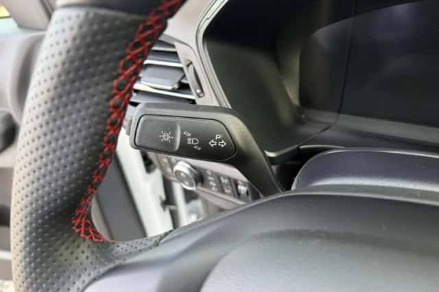 Ford Kuga (2023) thumbnail 21
