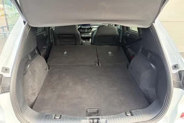 Ford Kuga (2023) thumbnail 31