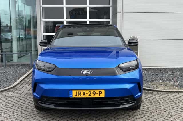 Ford Capri (2025) thumbnail 3