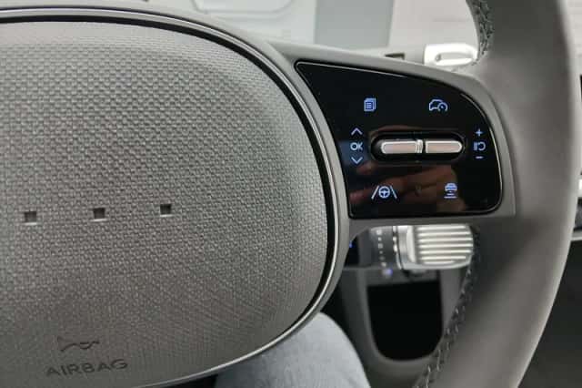 Hyundai Ioniq 5 (2024) thumbnail 24