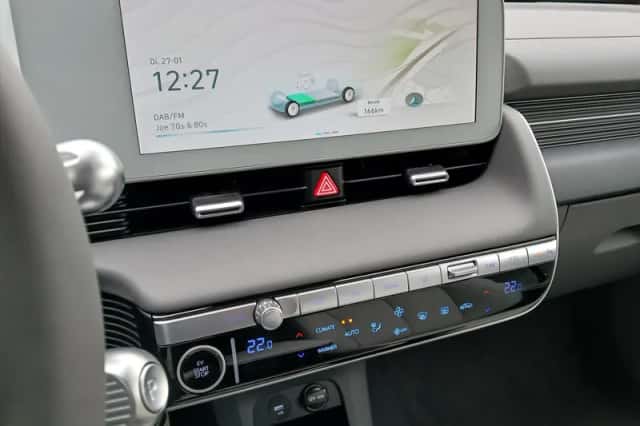 Hyundai Ioniq 5 (2024) thumbnail 26