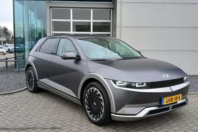 Hyundai Ioniq 5 (2024) thumbnail 4
