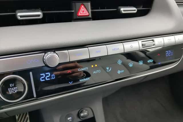 Hyundai Ioniq 5 (2024) thumbnail 32