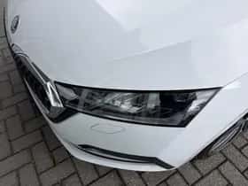 Škoda Octavia (2020) thumbnail 11