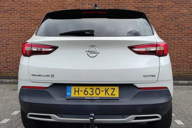 Opel Grandland X (2020) thumbnail 4