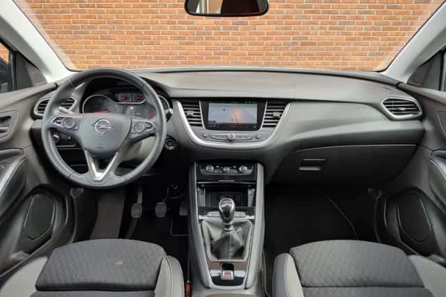 Opel Grandland X (2020) thumbnail 8