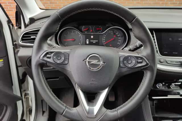 Opel Grandland X (2020) thumbnail 9
