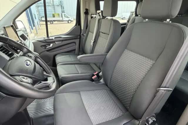 Ford Transit Custom (2023) thumbnail 15