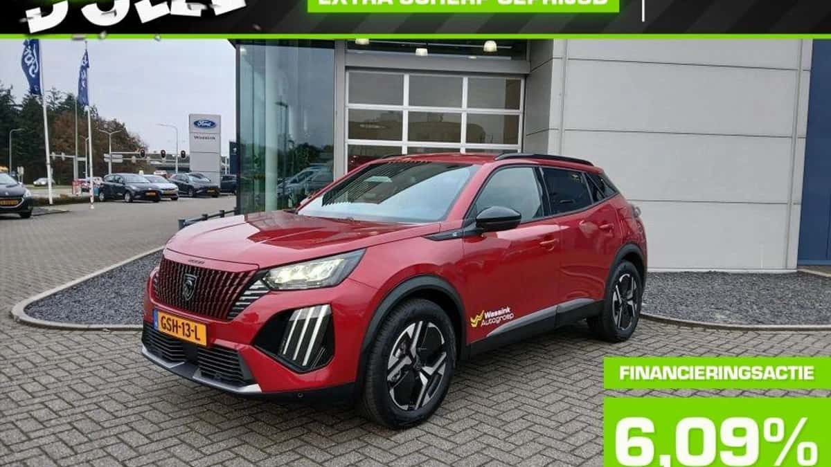 Peugeot e-2008 (2024) — foto 1