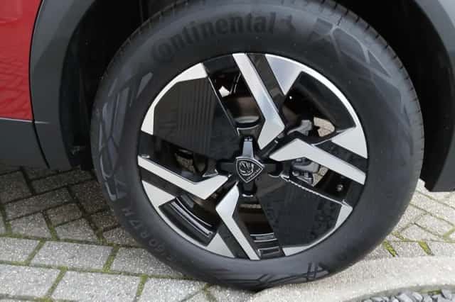 Peugeot e-2008 (2024) thumbnail 20