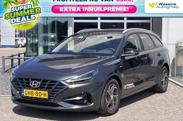 Hyundai i30 (2024) thumbnail 1