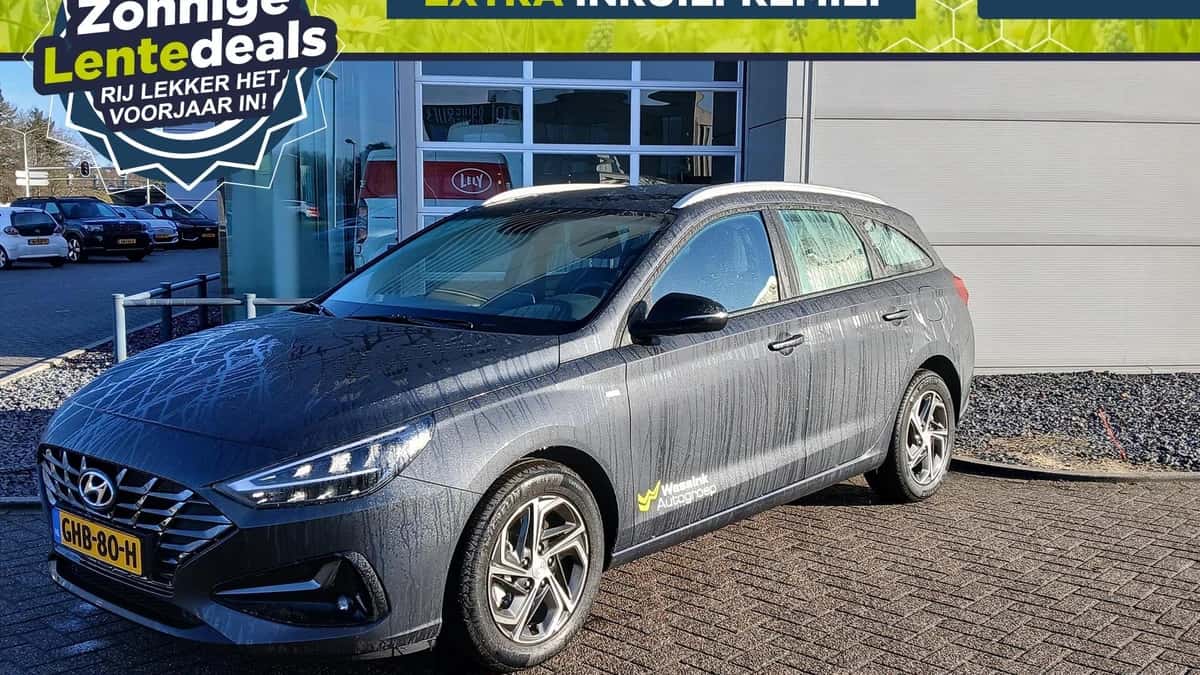 Hyundai i30 (2024) — foto 1