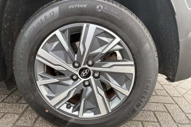 Hyundai Tucson (2022) thumbnail 14