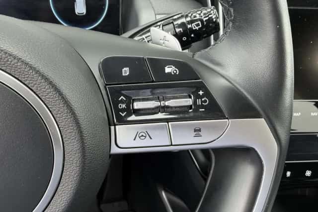 Hyundai Tucson (2022) thumbnail 23