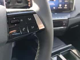 Opel Astra (2025) thumbnail 9