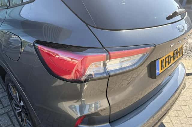Ford Kuga (2022) thumbnail 14