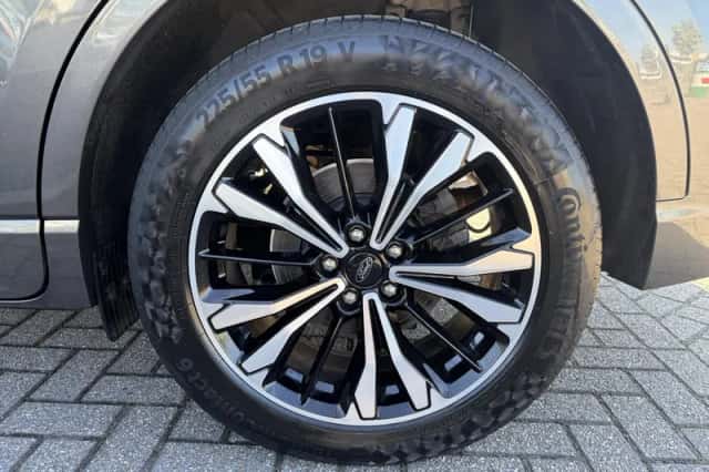 Ford Kuga (2022) thumbnail 16