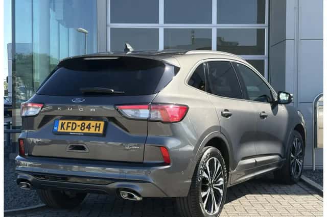 Ford Kuga (2022) thumbnail 6