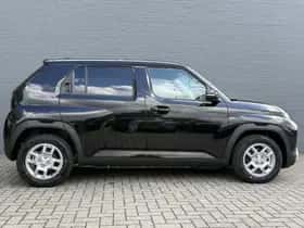 Hyundai Inster (2025) thumbnail 2