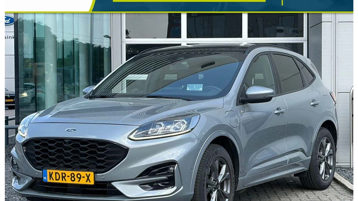 Ford Kuga (2022) — foto 1