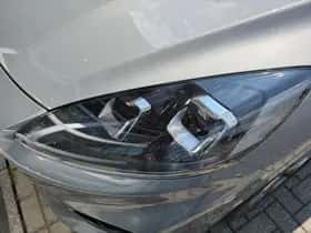 Ford Kuga (2022) thumbnail 19
