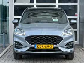 Ford Kuga (2022) thumbnail 3