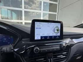 Ford Kuga (2022) thumbnail 26