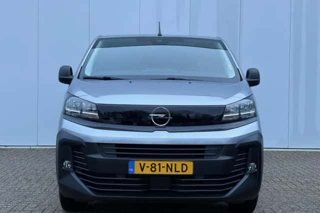 Opel Vivaro-e (2025) thumbnail 2