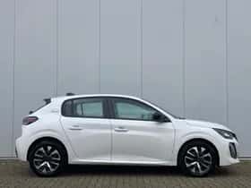 Peugeot 208 (2025) thumbnail 4