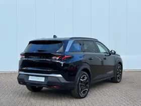 Peugeot 5008 (2025) thumbnail 5