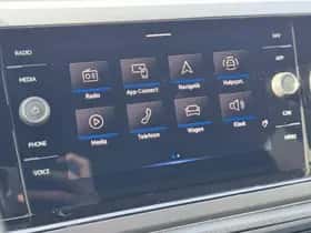 Volkswagen Taigo (2022) thumbnail 24