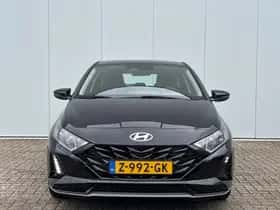 Hyundai i20 (2024) thumbnail 3