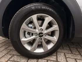Kia Stonic (2025) thumbnail 39