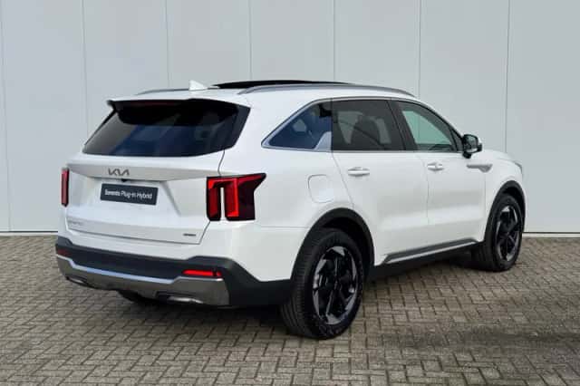 Kia Sorento (2026) thumbnail 5