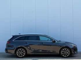 Kia Ceed Sportswagon (2024) thumbnail 4